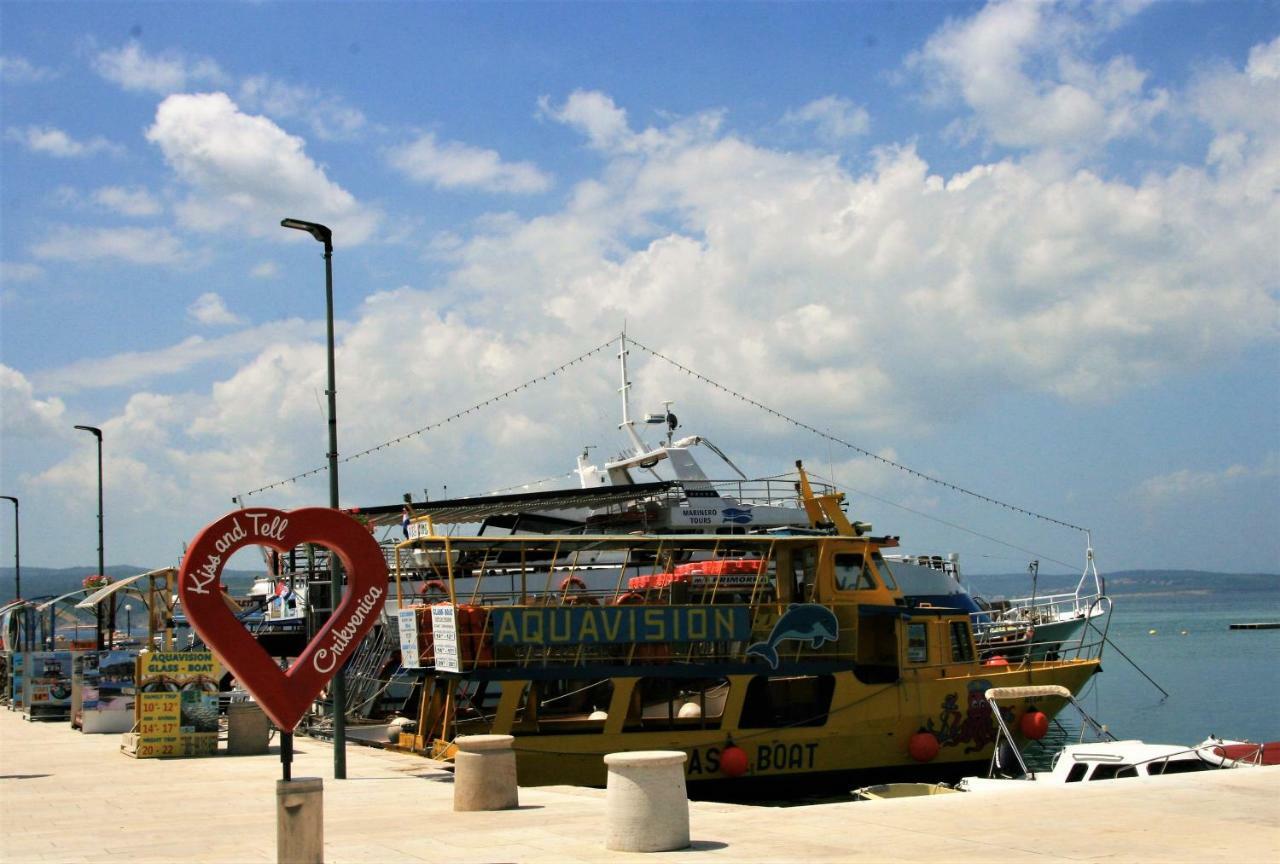 Crikvenica Right On The Beach Exterior photo